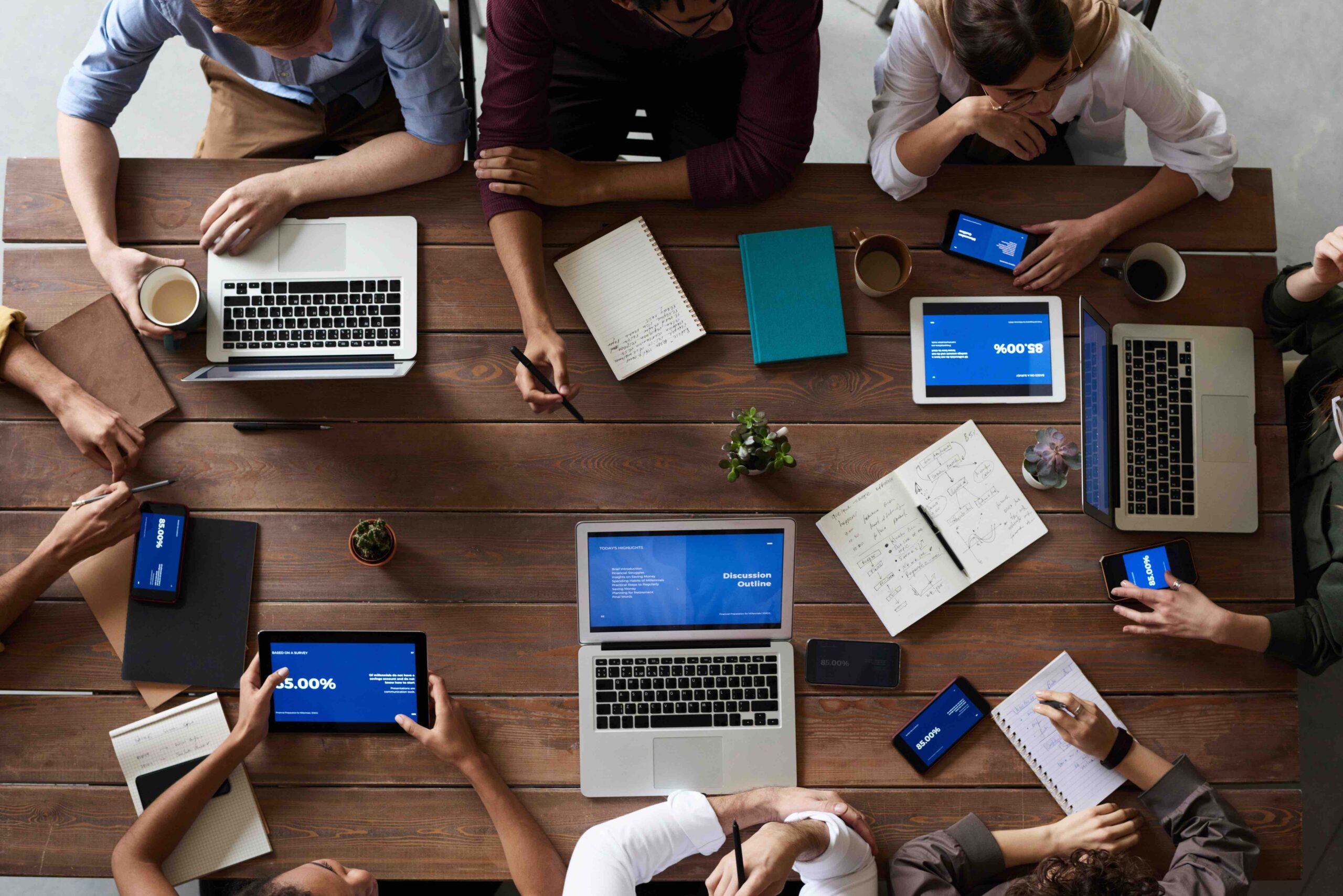 Cover for the article: Are you unsure how to keep up with the latest technology trends? Here’s how